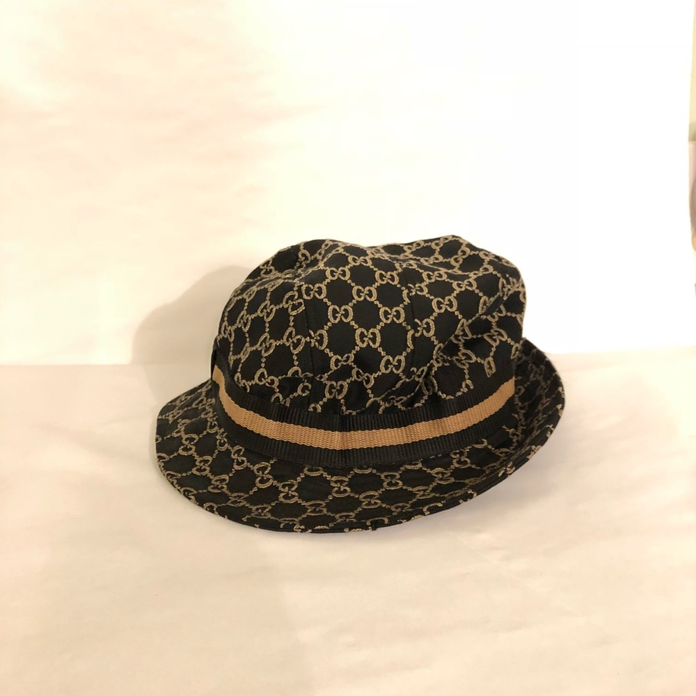 Gucci XL bucket hat
